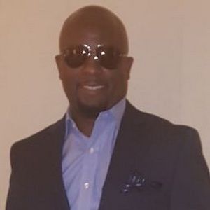 Meet your Posher, Bee